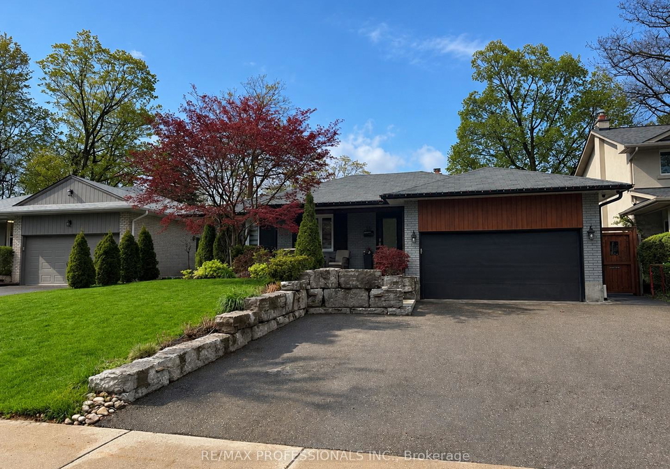 19-greencoat-road-etobicoke-ontario-w13097404