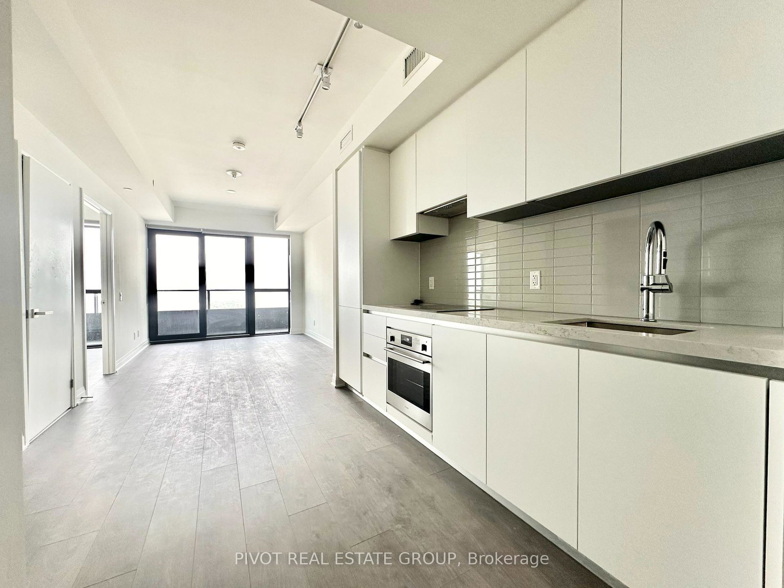 4015-the-exchange-mississauga-ontario-w13097436