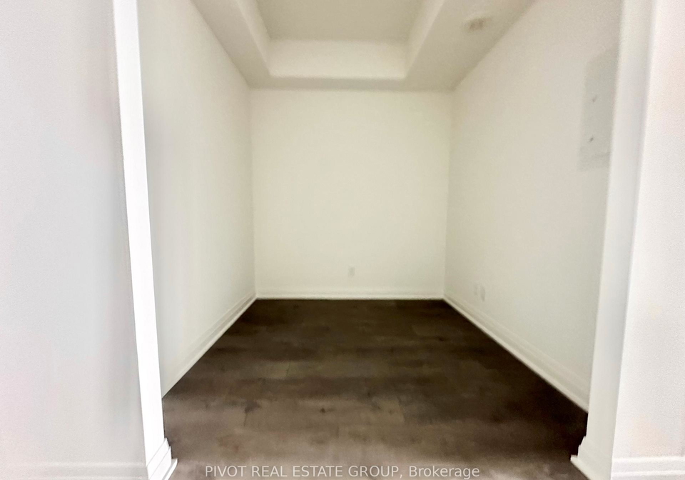 4015-the-exchange-mississauga-ontario-w13097436