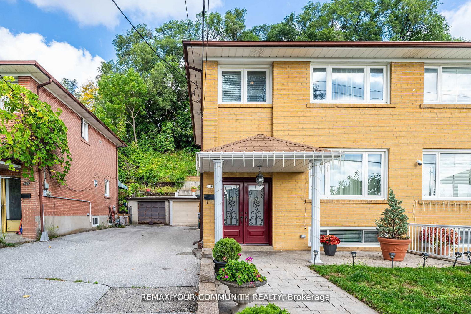 119-dalrymple-drive-toronto-ontario-w13097514