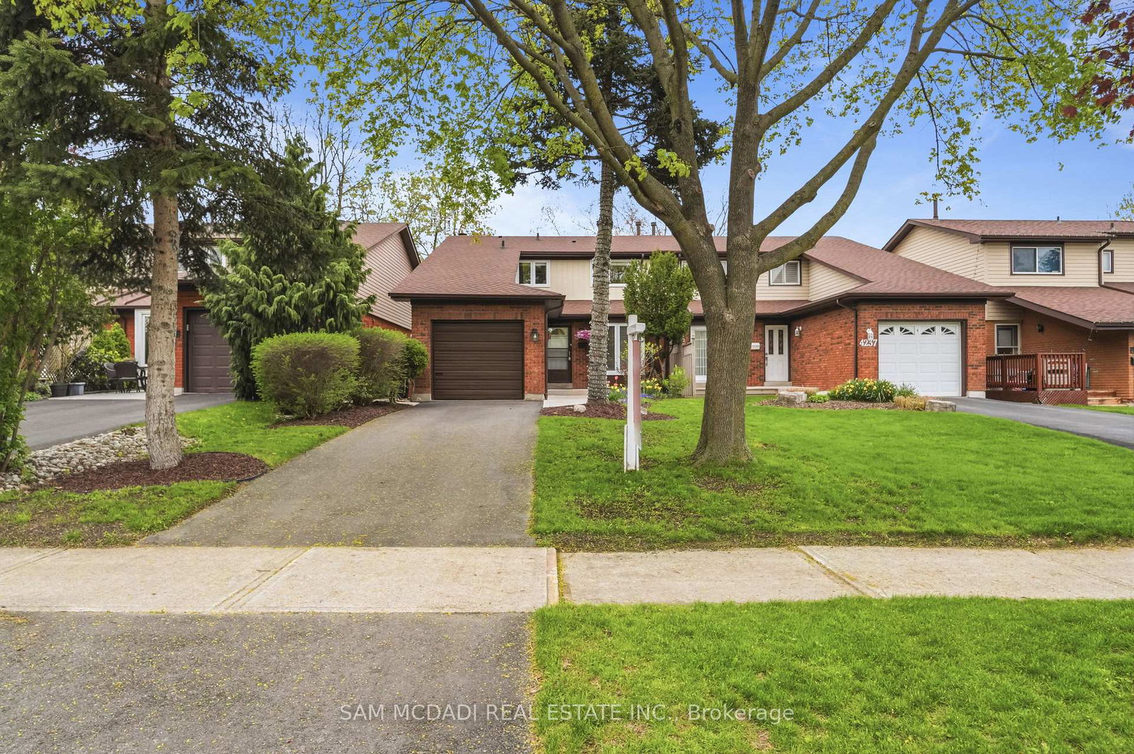 4235-pheasant-run-mississauga-ontario-w13097714