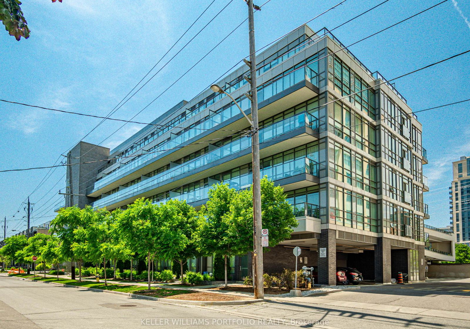 8-fieldway-road-etobicoke-ontario-w13097718