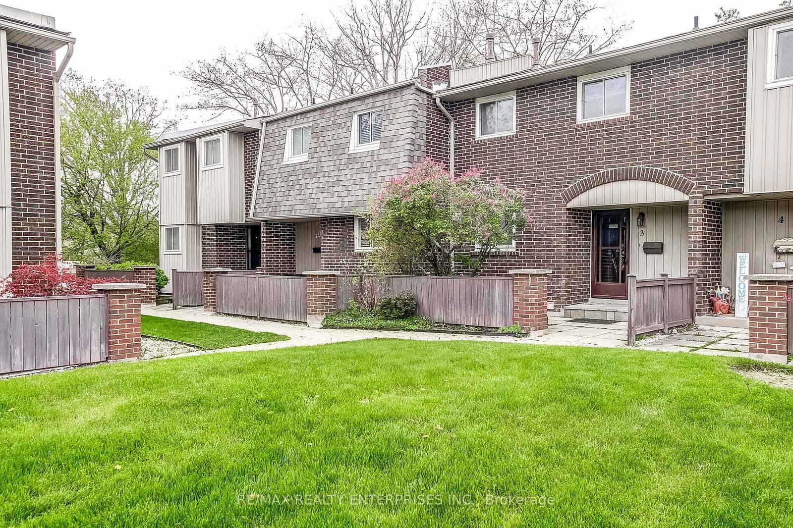 1306-guelph-line-burlington-ontario-w13097814