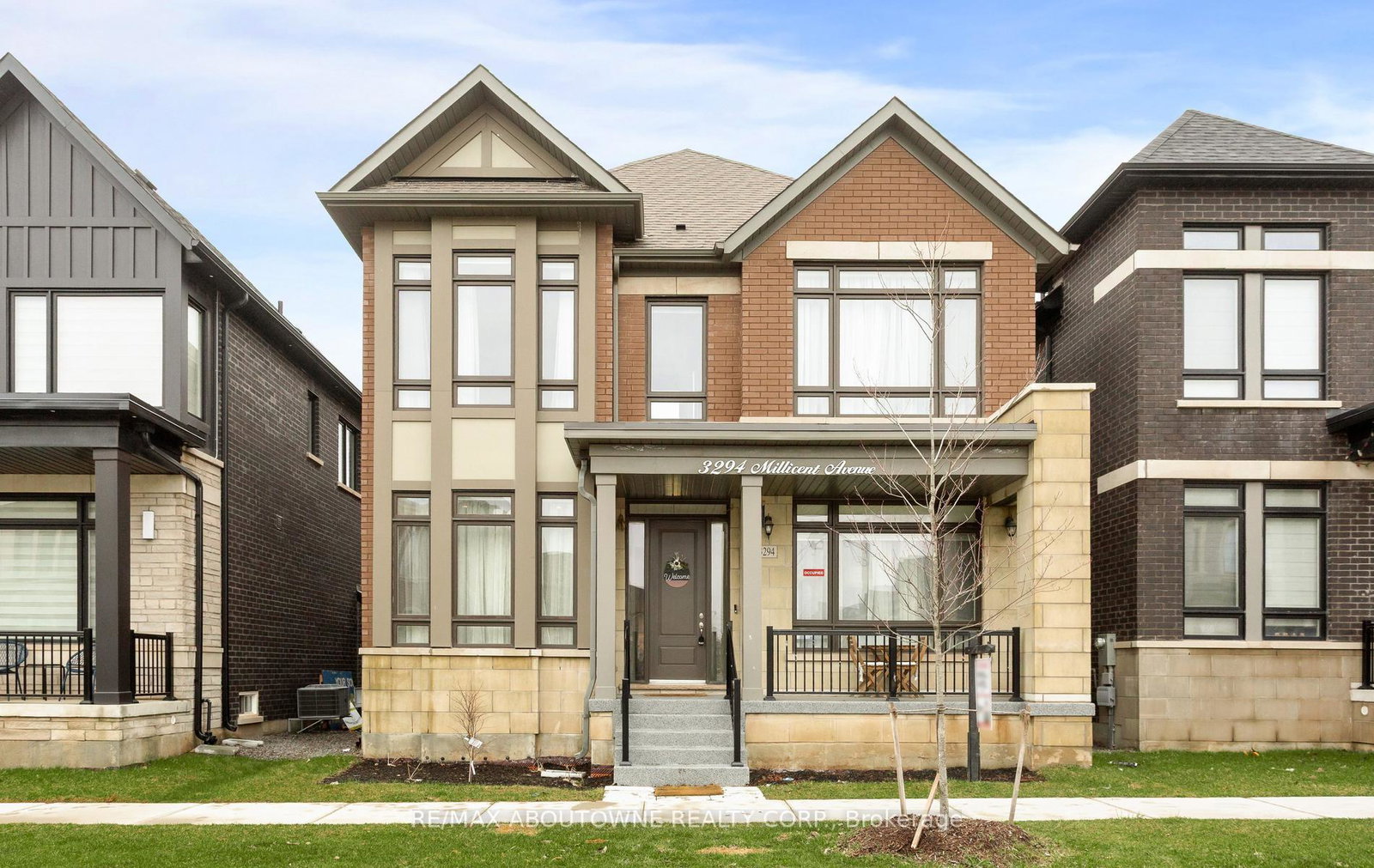 3294-millicent-avenue-oakville-ontario-w13097830