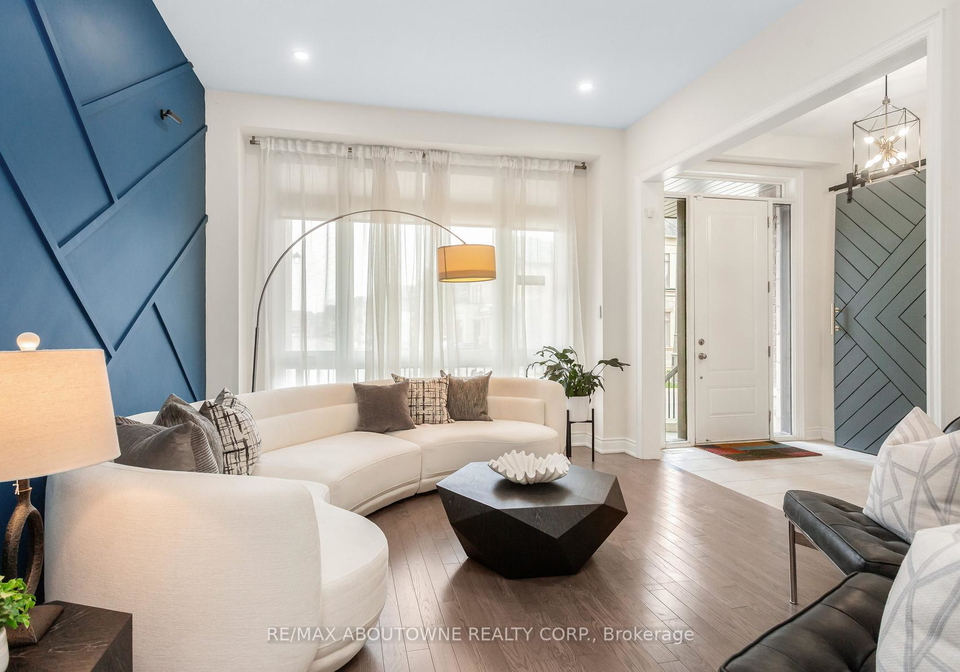 3294-millicent-avenue-oakville-ontario-w13097830