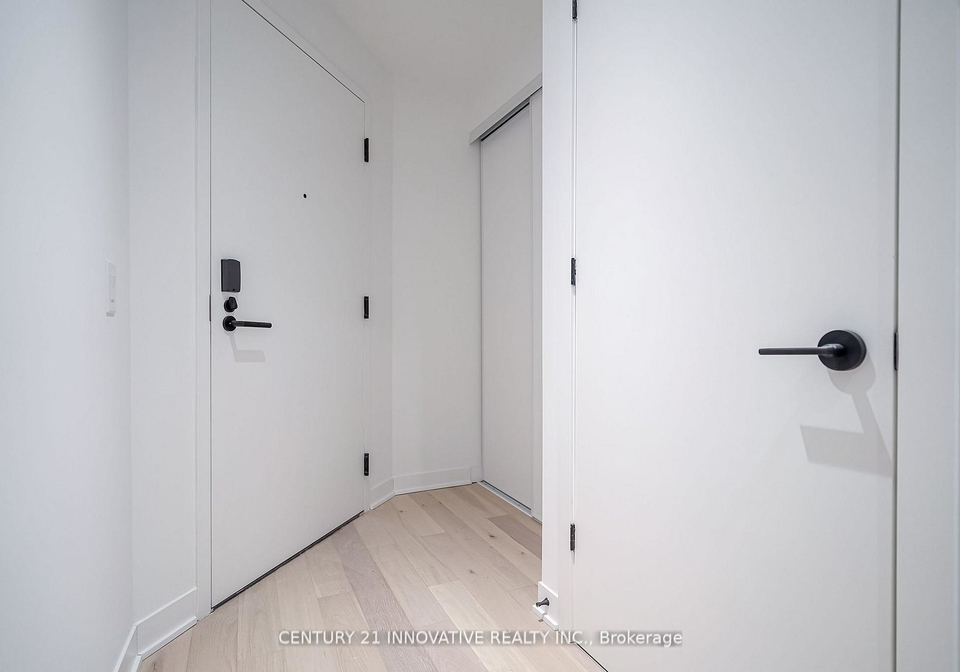2625-dundas-street-w-toronto-ontario-w13098008
