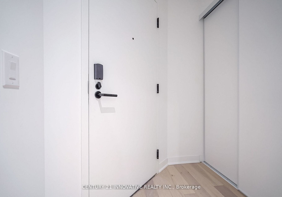 2625-dundas-street-w-toronto-ontario-w13098008