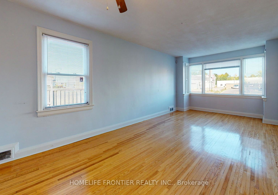 191-queen-street-e-brampton-ontario-w13098128