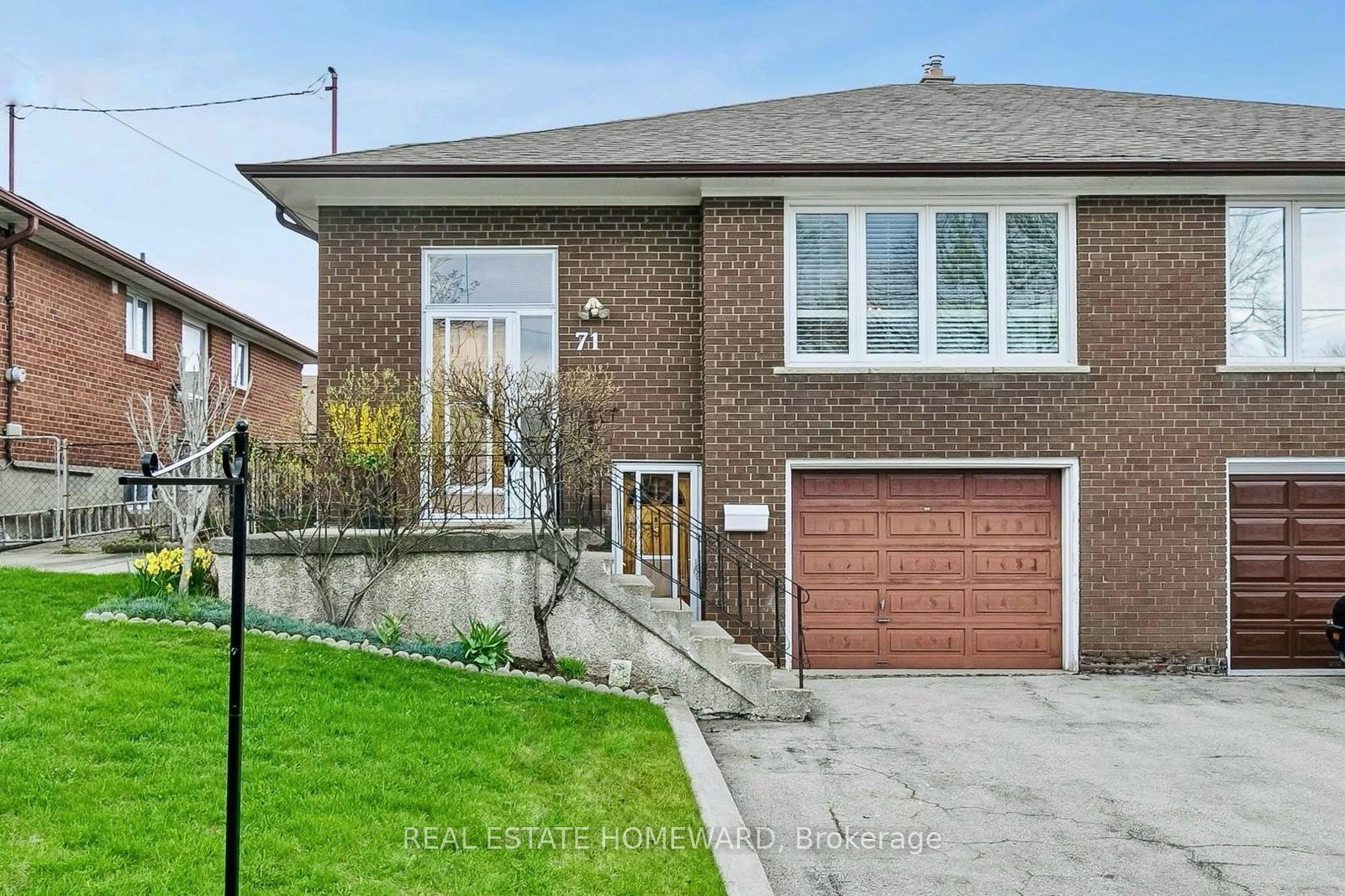71-thwaite-avenue-york-ontario-w13098146