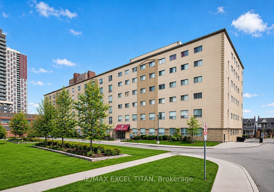 1401-dupont-street-toronto-ontario-w13098600