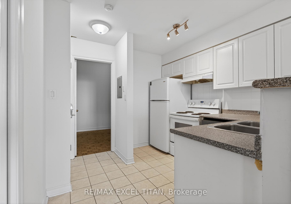 1401-dupont-street-toronto-ontario-w13098600