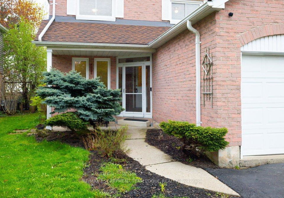 1118-montgomery-drive-oakville-ontario-w13098608