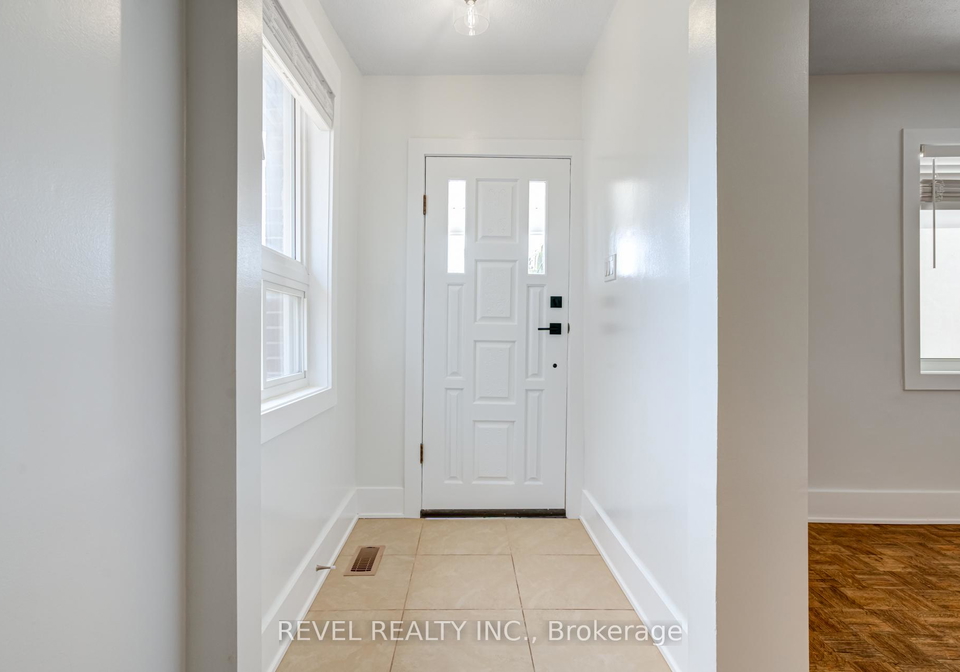24-kenora-crescent-toronto-ontario-w13098890