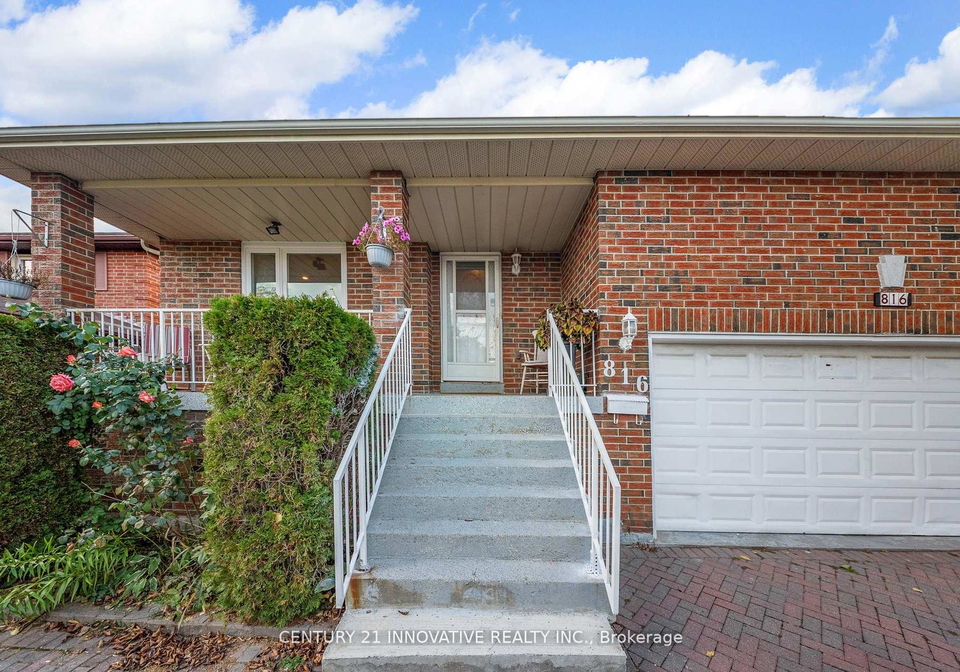 816-willowbank-trail-mississauga-ontario-w13098914