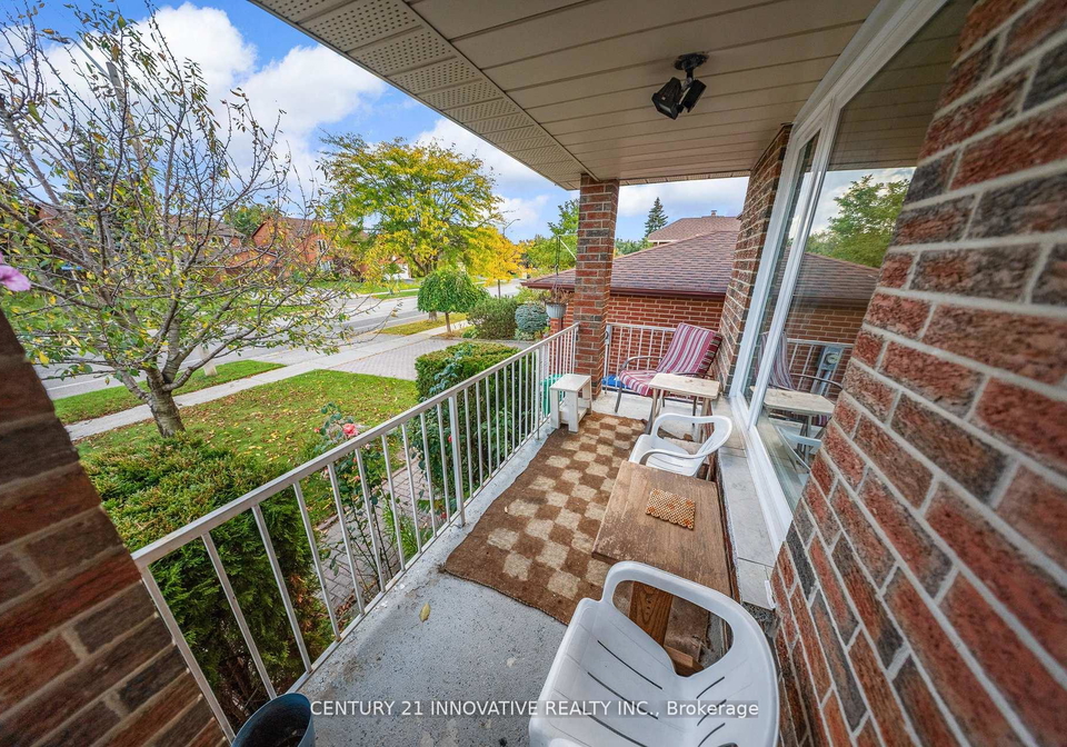 816-willowbank-trail-mississauga-ontario-w13098914