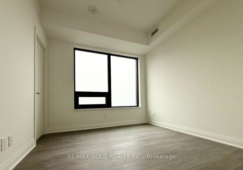 4015-the-exchange-street-mississauga-ontario-w13099110