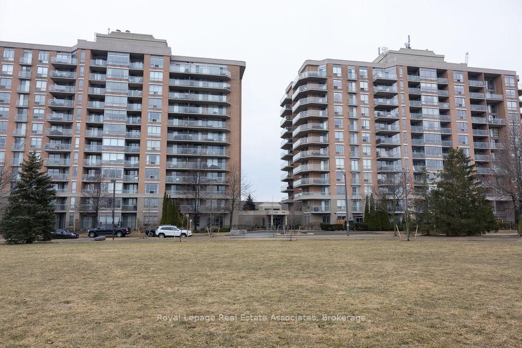 1150-parkwest-place-mississauga-ontario-w13099346
