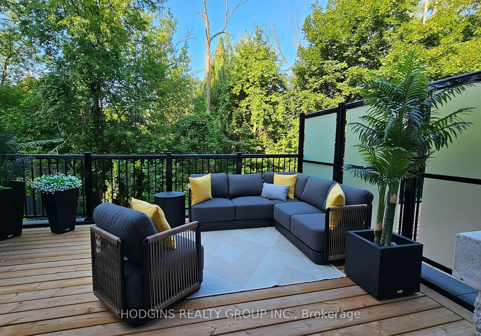 1136-mona-road-mississauga-ontario-w13099484