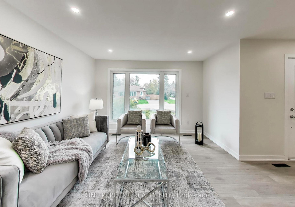 1270-pallatine-drive-oakville-ontario-w13099536