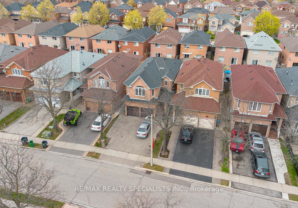25-golden-eagle-road-brampton-ontario-w13099684
