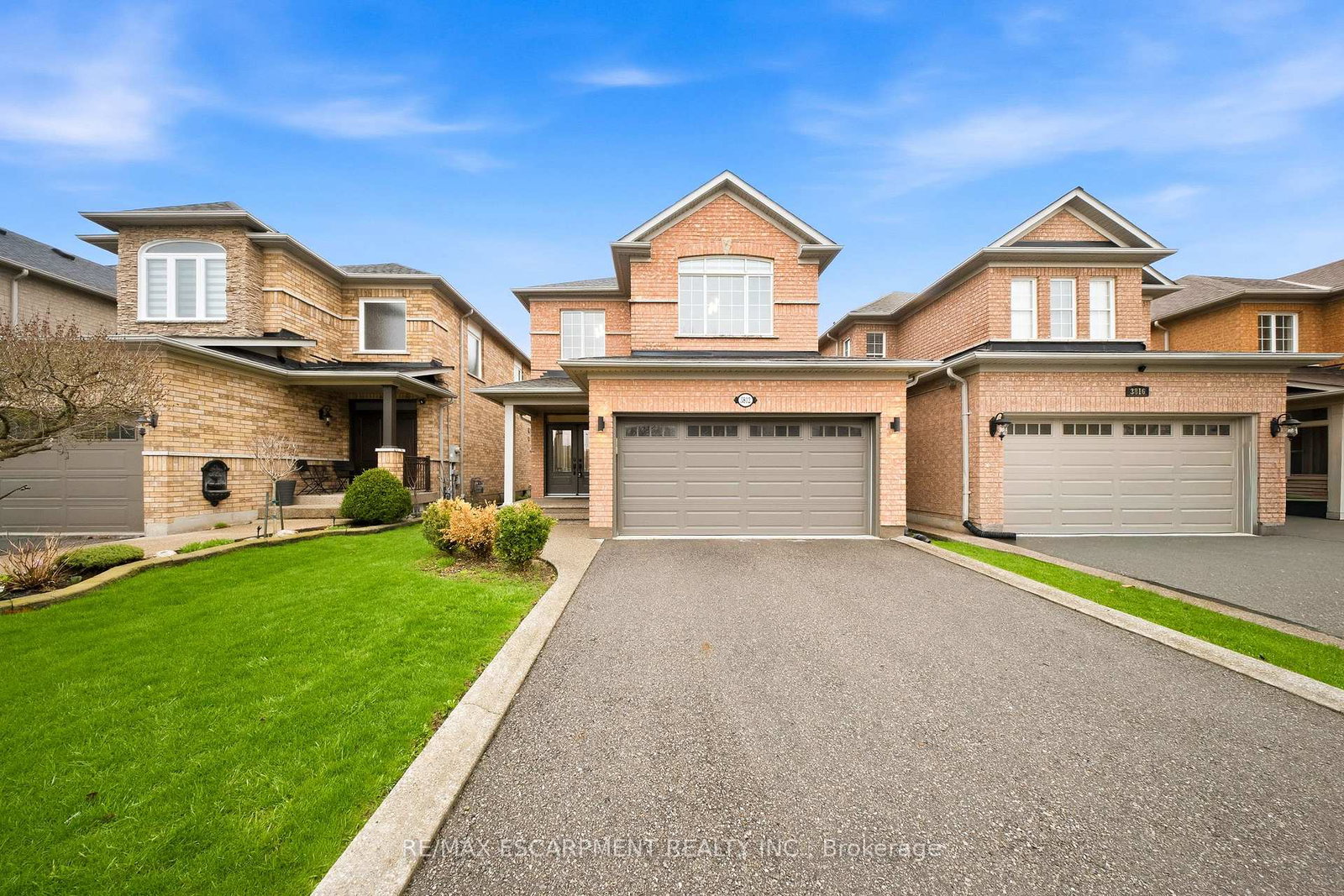 3812-lacman-trail-mississauga-ontario-w13099738