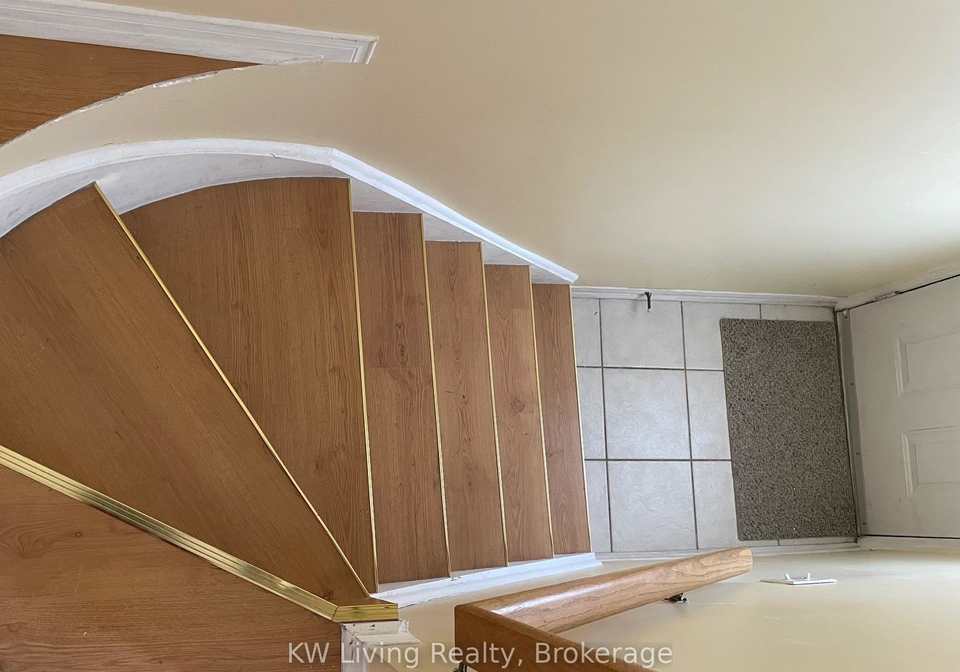 50-strathaven-drive-mississauga-ontario-w13099912