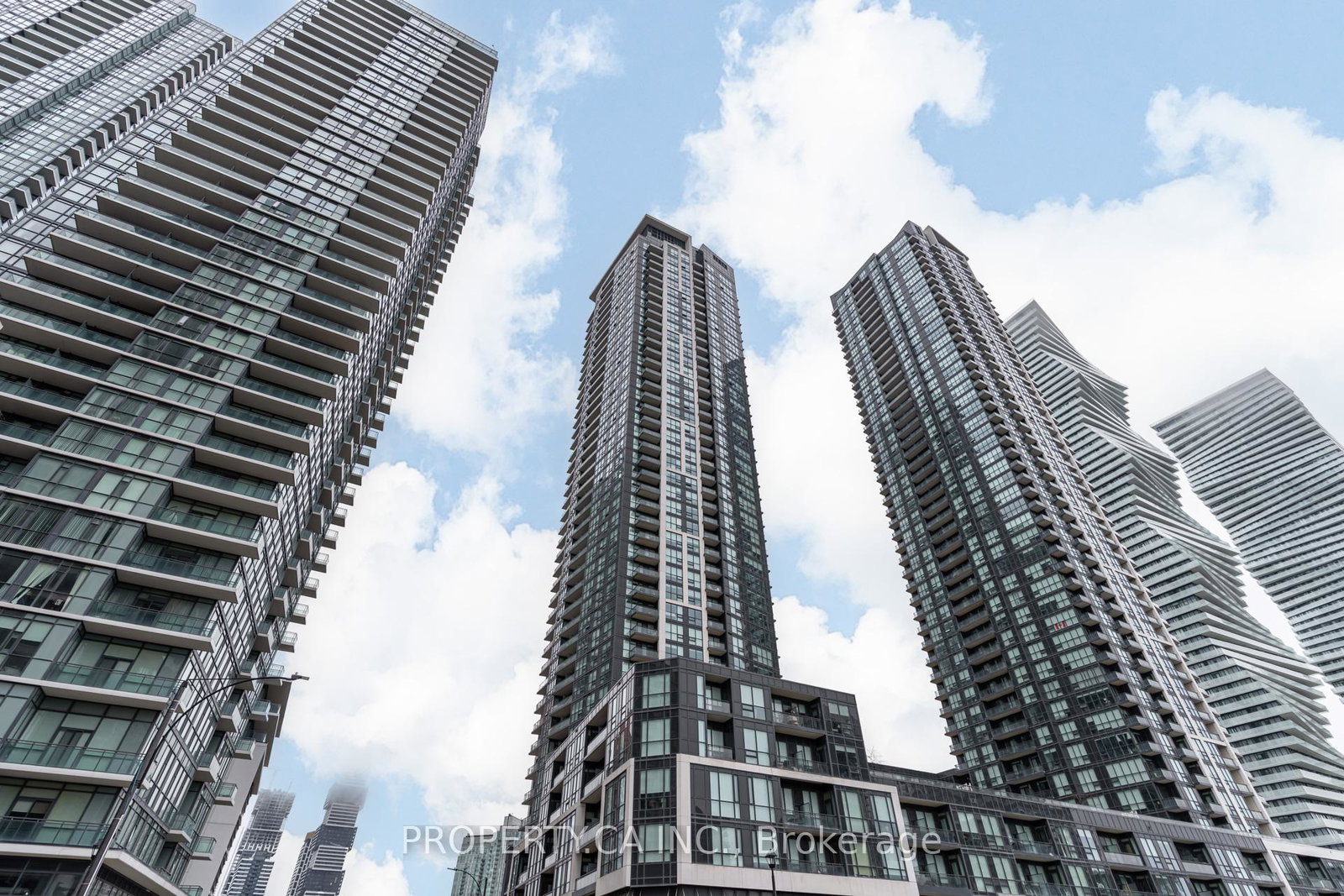 510-curran-place-mississauga-ontario-w13099920