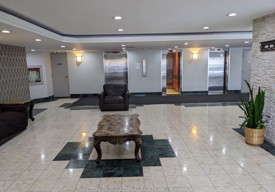 41-markbrook-lane-etobicoke-ontario-w13100018