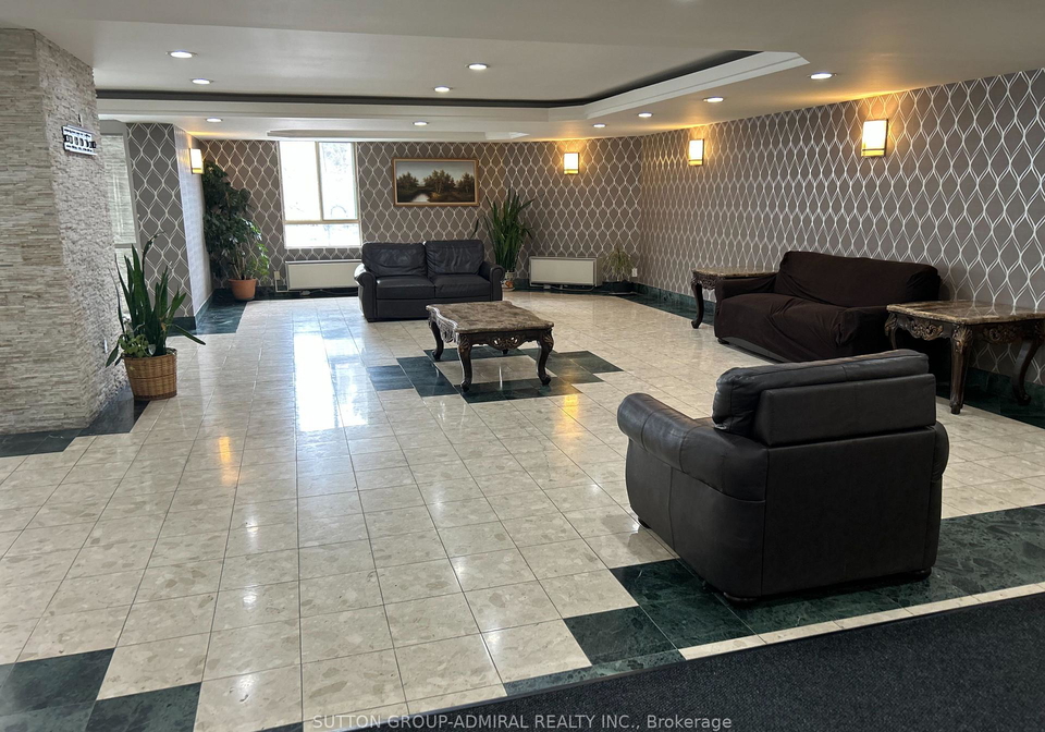 41-markbrook-lane-etobicoke-ontario-w13100018