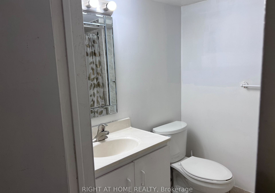 4092-midhurst-lane-mississauga-ontario-w13100192