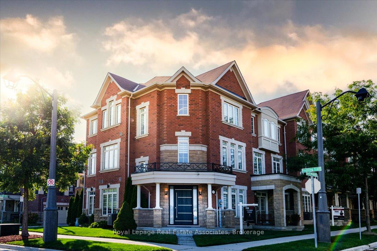 3040-eberly-woods-drive-oakville-ontario-w13100200