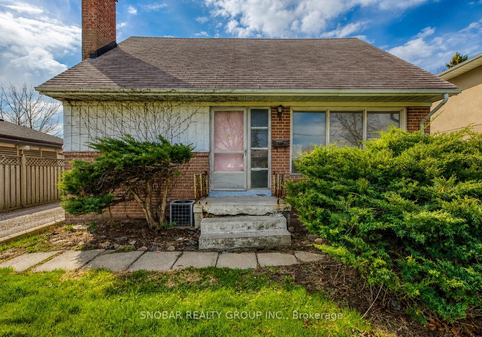 53-lavington-drive-etobicoke-ontario-w13100278