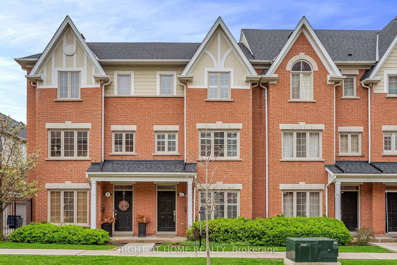 141-thirteenth-street-etobicoke-ontario-w13100328