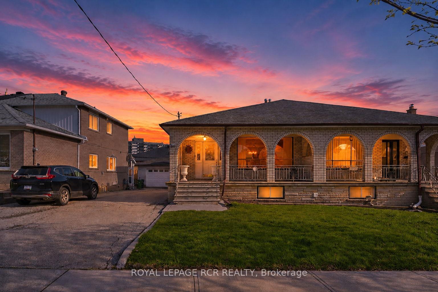 39-dovehouse-avenue-york-ontario-w13100350