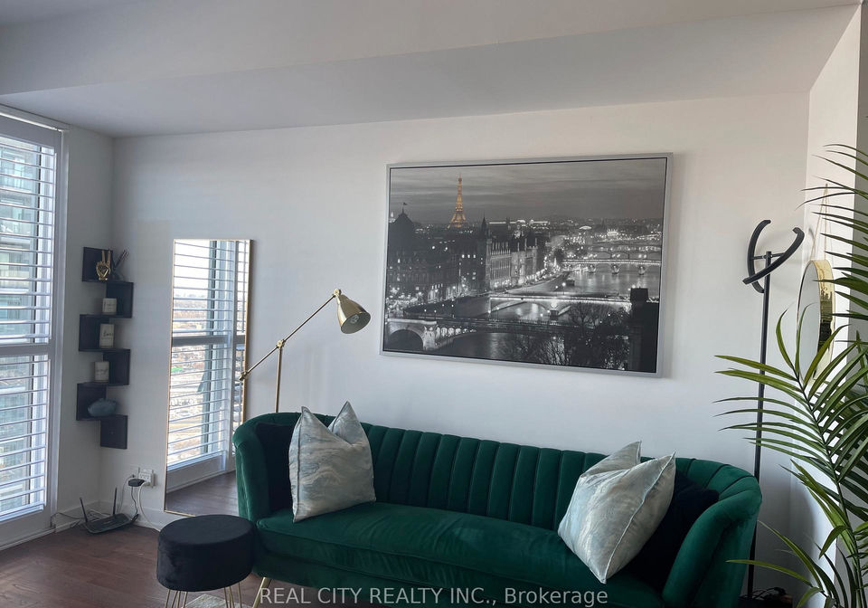 2212-lakeshore-boulevard-w-etobicoke-ontario-w13100414