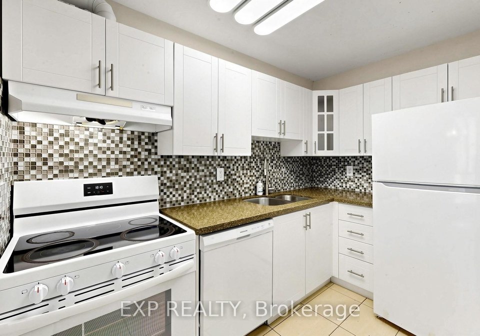 145-hillcrest-avenue-mississauga-ontario-w13100440