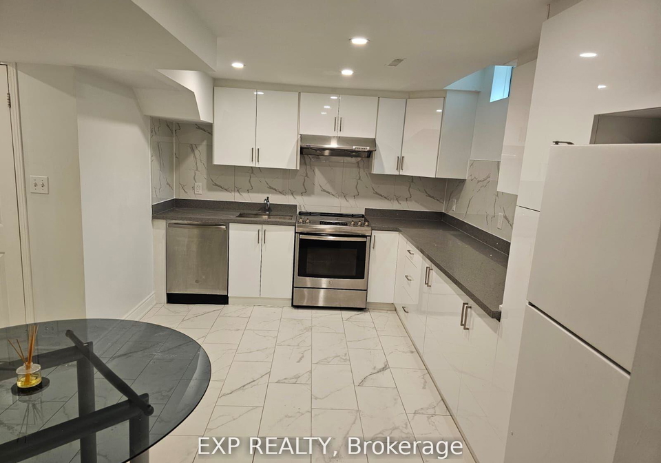 9-michigan-avenue-brampton-ontario-w13100442