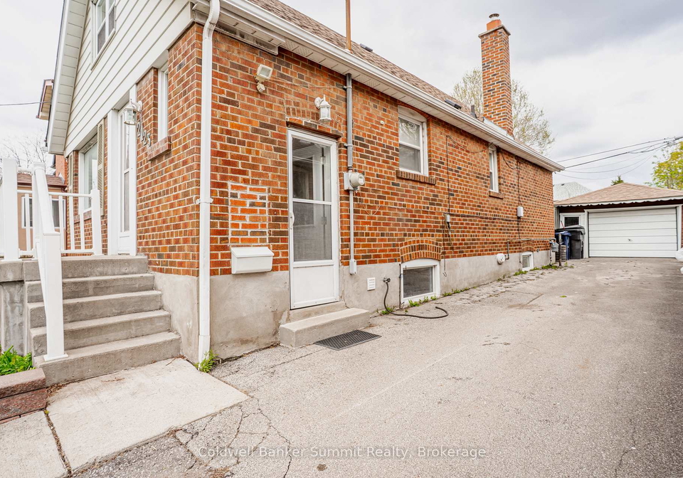 2123-keele-street-north-york-ontario-w13100482