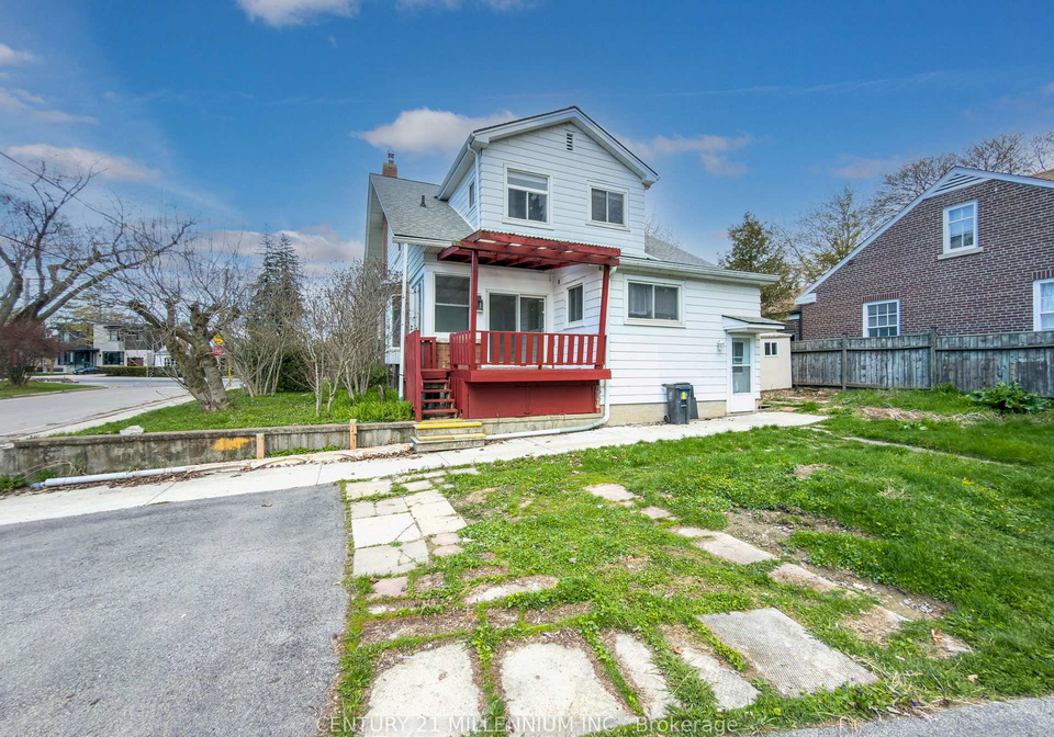 2585-lake-shore-boulevard-w-etobicoke-ontario-w13100540