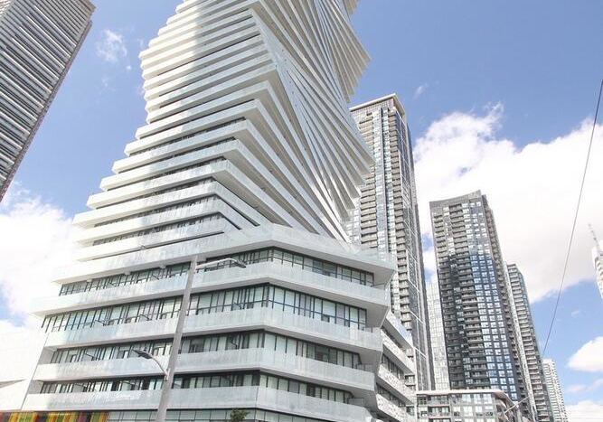 3900-confederation-parkway-mississauga-ontario-w13100734