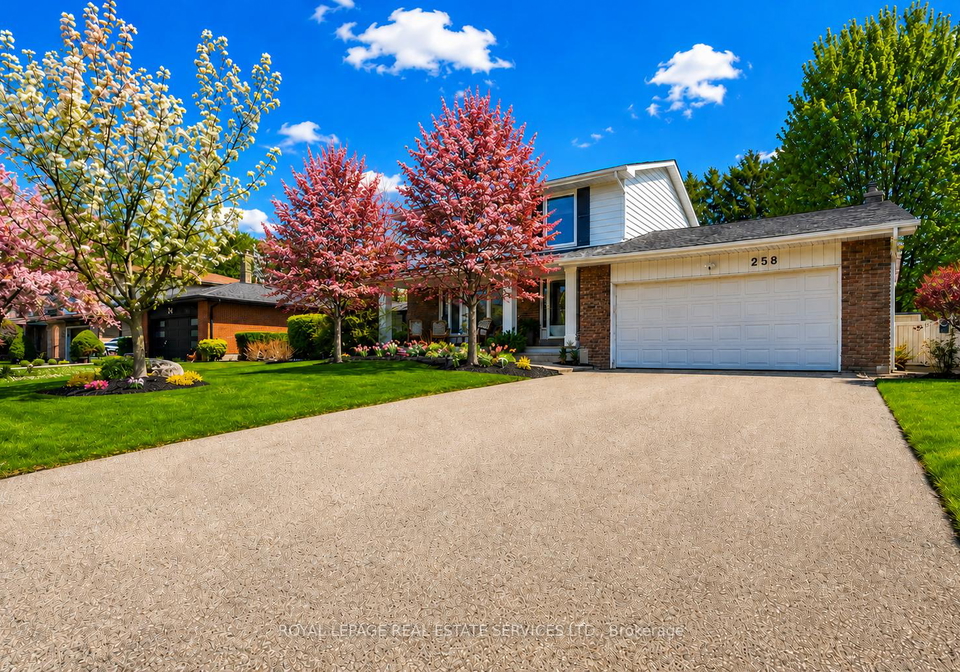 258-sunrise-crescent-oakville-ontario-w13100914