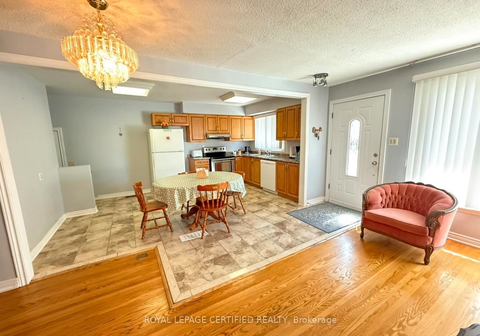 36-watson-crescent-brampton-ontario-w13101054