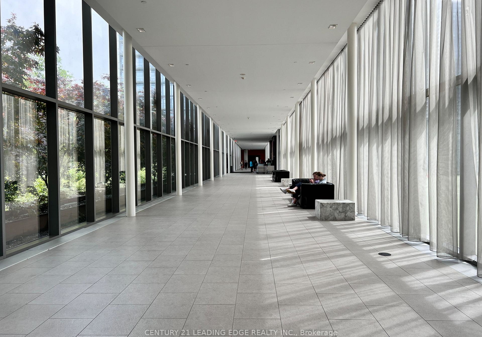 105-the-queensway-toronto-ontario-w13101058