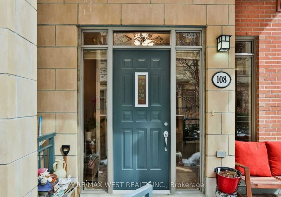 330-princess-royal-drive-mississauga-ontario-w13101142