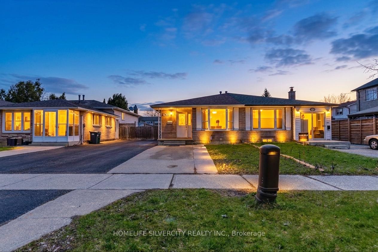7816-priory-crescent-mississauga-ontario-w13101186