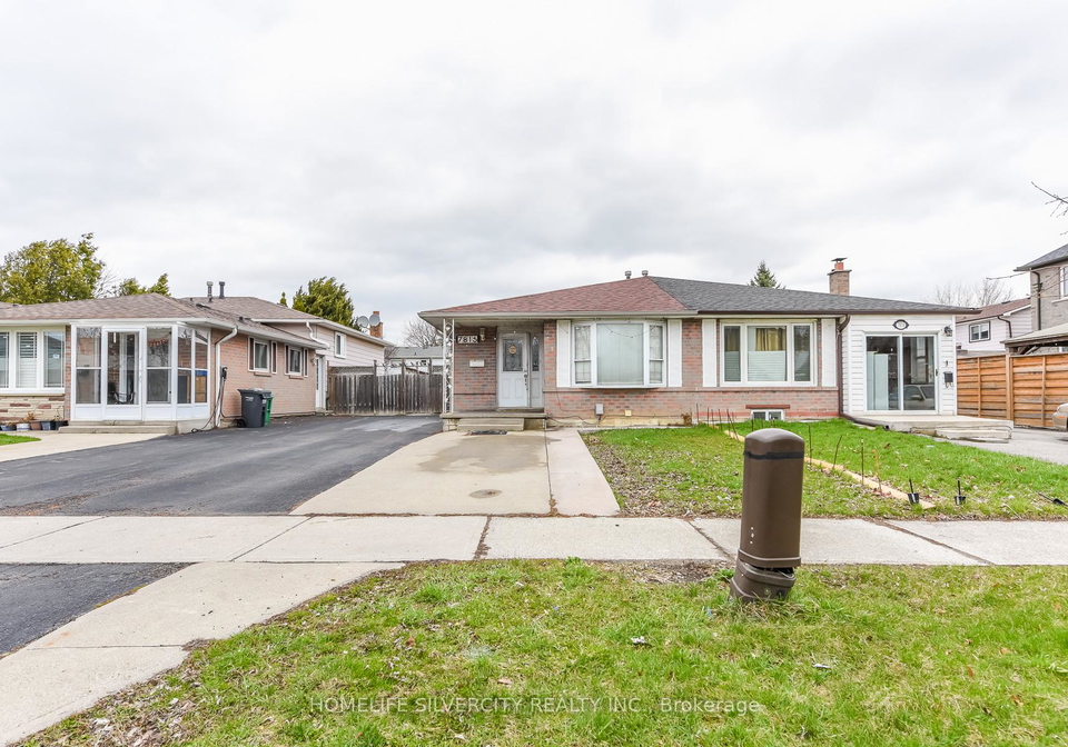 7816-priory-crescent-mississauga-ontario-w13101186