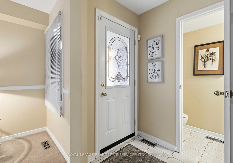 550-petawawa-crescent-mississauga-ontario-w13101352