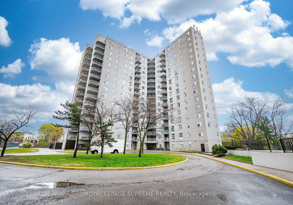 3559-eglinton-avenue-w-north-york-ontario-w13101422