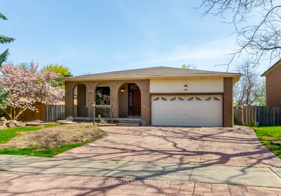 477-valleyview-crescent-milton-ontario-w13101474