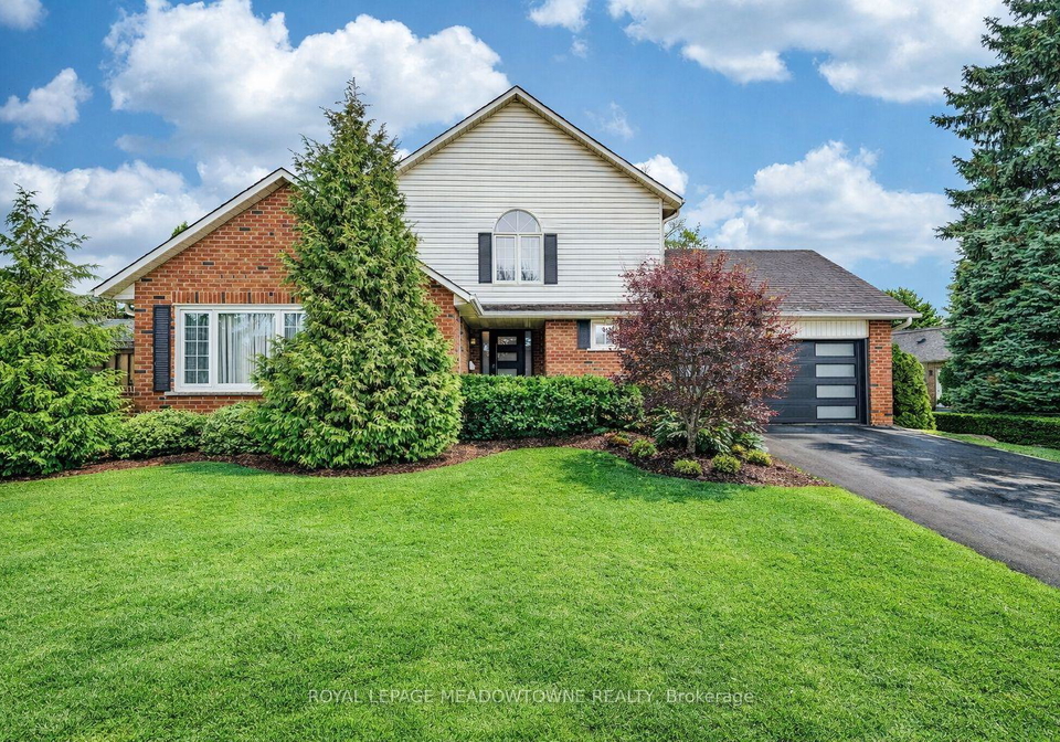 8-wadsworth-circle-brampton-ontario-w13101614